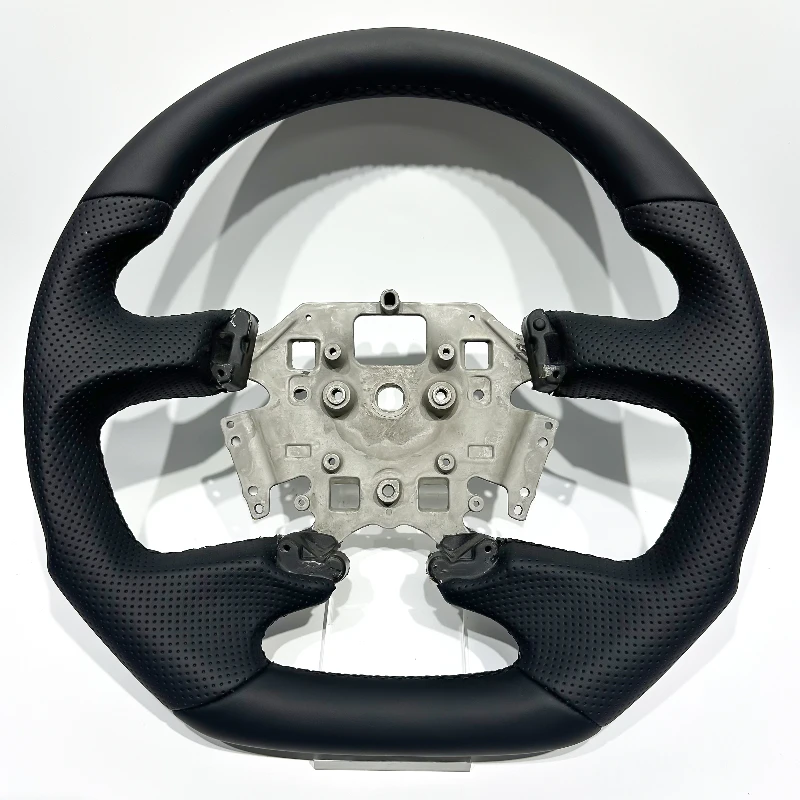 

High-Quality Leather Sporty Aggressive Steering Wheel for Ford Falcon Car Accessory
