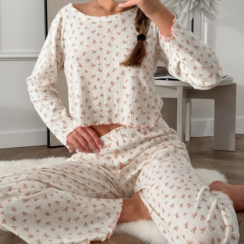 HiLoc Printed Sweet Knitted Elastic Women Pajamas 2 Piece Long Sleeve Round Neck Short Top Elastic Waist Full Length Pants 2026
