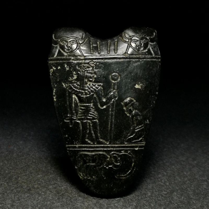 YIZHU CULTUER ART Size 7.2×4.9cm Collection Chinese Hongshan Culture Black Jade Carving Person Statue Pendant
