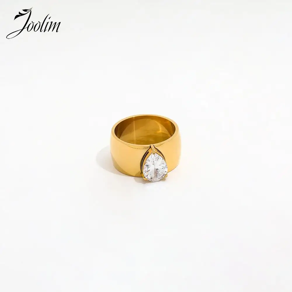 Joolim Jewelry Wholesale High End PVD Tarnish Free Chunky Luxury Love Peach Heart Band Stainless Steel Finger Ring for Women