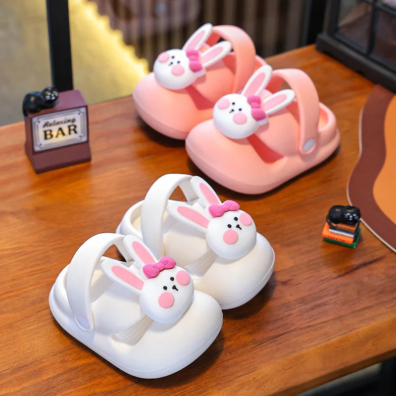 Zapatillas de conejo bonitas de verano para niños, zuecos de dibujos animados para exteriores para niñas, zapatos de playa antideslizantes impermeables de EVA para niños pequeños