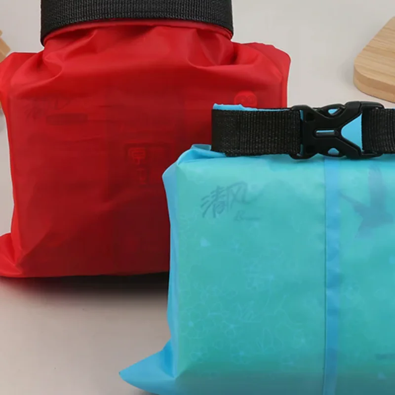 

3 Pcs/Set Multifunctional Drifting Bag Dry Bag Waterproof Bag Nylon Waterproof Bags 1.5/2.5/3.5L For Camping Hiking Backpacking