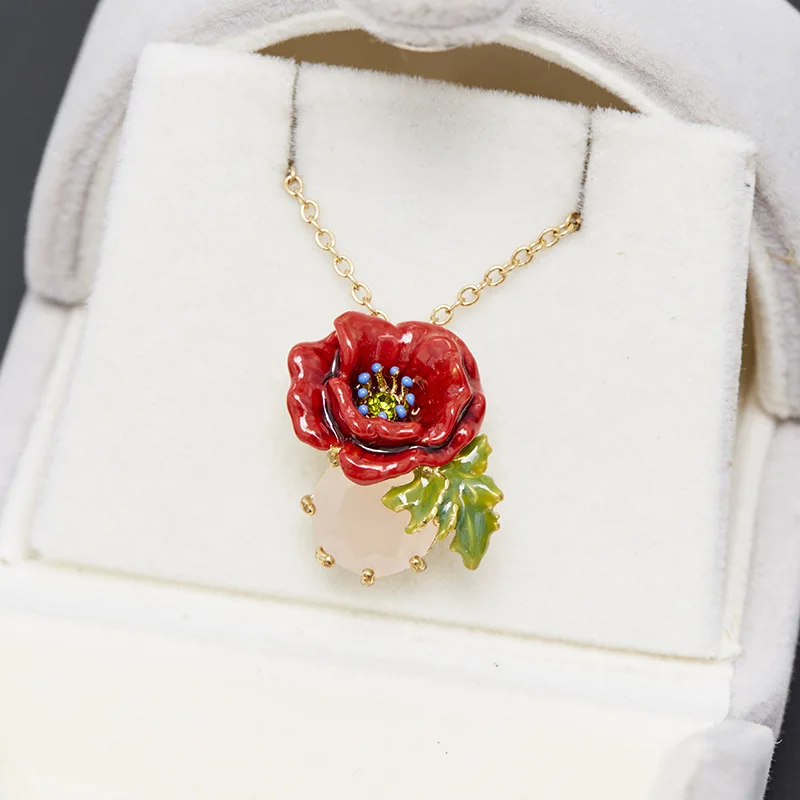 

Wholesale Jewelry French Atmosphere Hand Colored Glaze Red Flowers Round Pink Stone Pendant Collarbone New in Necklace for Women