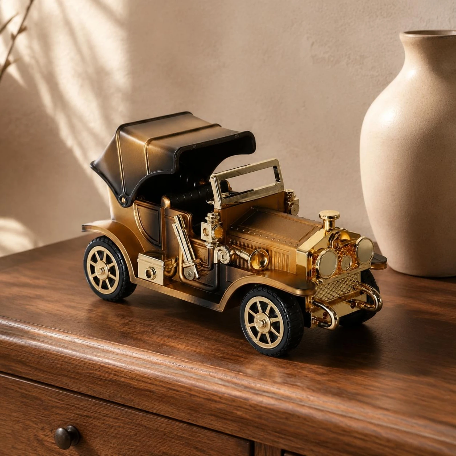 Vintage Car Melody Box Metal Craft Retro Old Car Ornament Decor Piece Desktop Display for Hotel Lobby