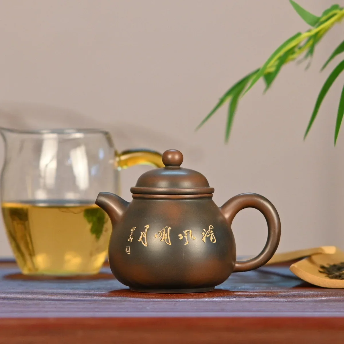 Chinese Mainland Ceramic Teapot Pure Handmade Raw Ore Ni Material Large Mouth Han Tile Pot Bronze Kung Fu Size Capacity Tea Set