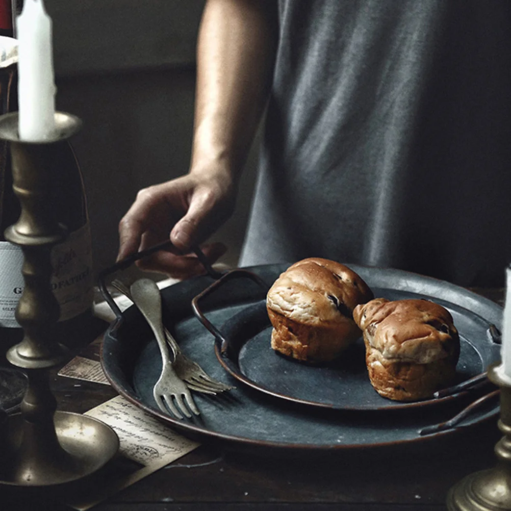 

Retro Iron Art Plate Food Container Jewelry Display Tray for Parties Weddings 1Pcs Silver Storage Tray Food Plate