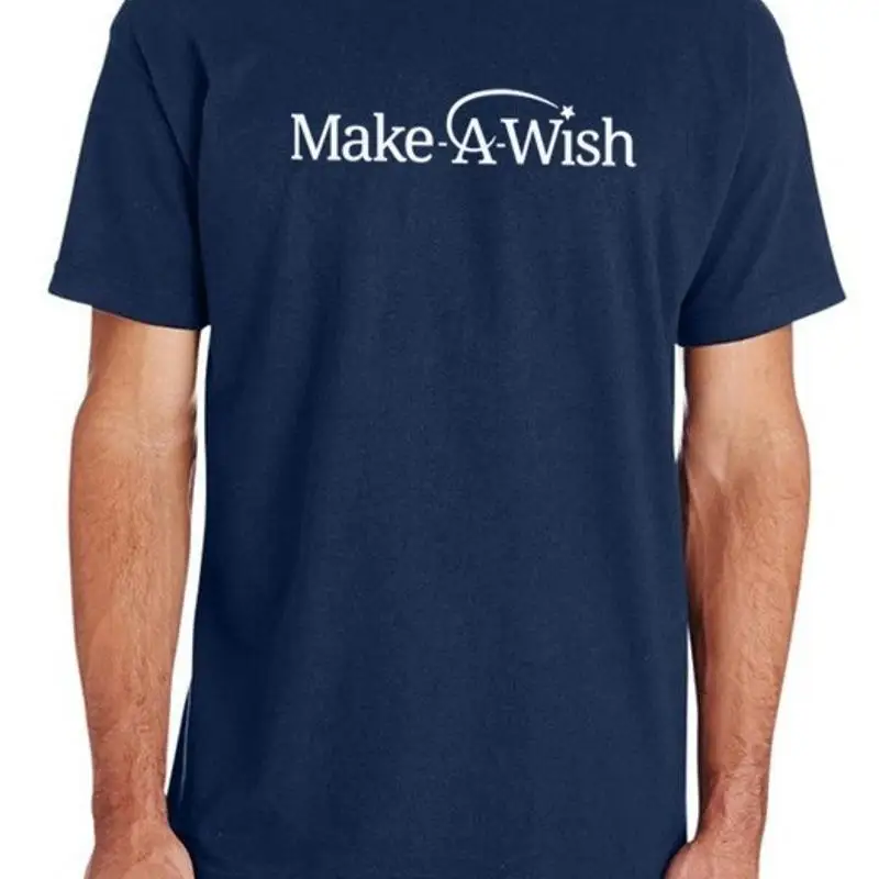 Faire un t-shirt de charité de fond de teint de souhait