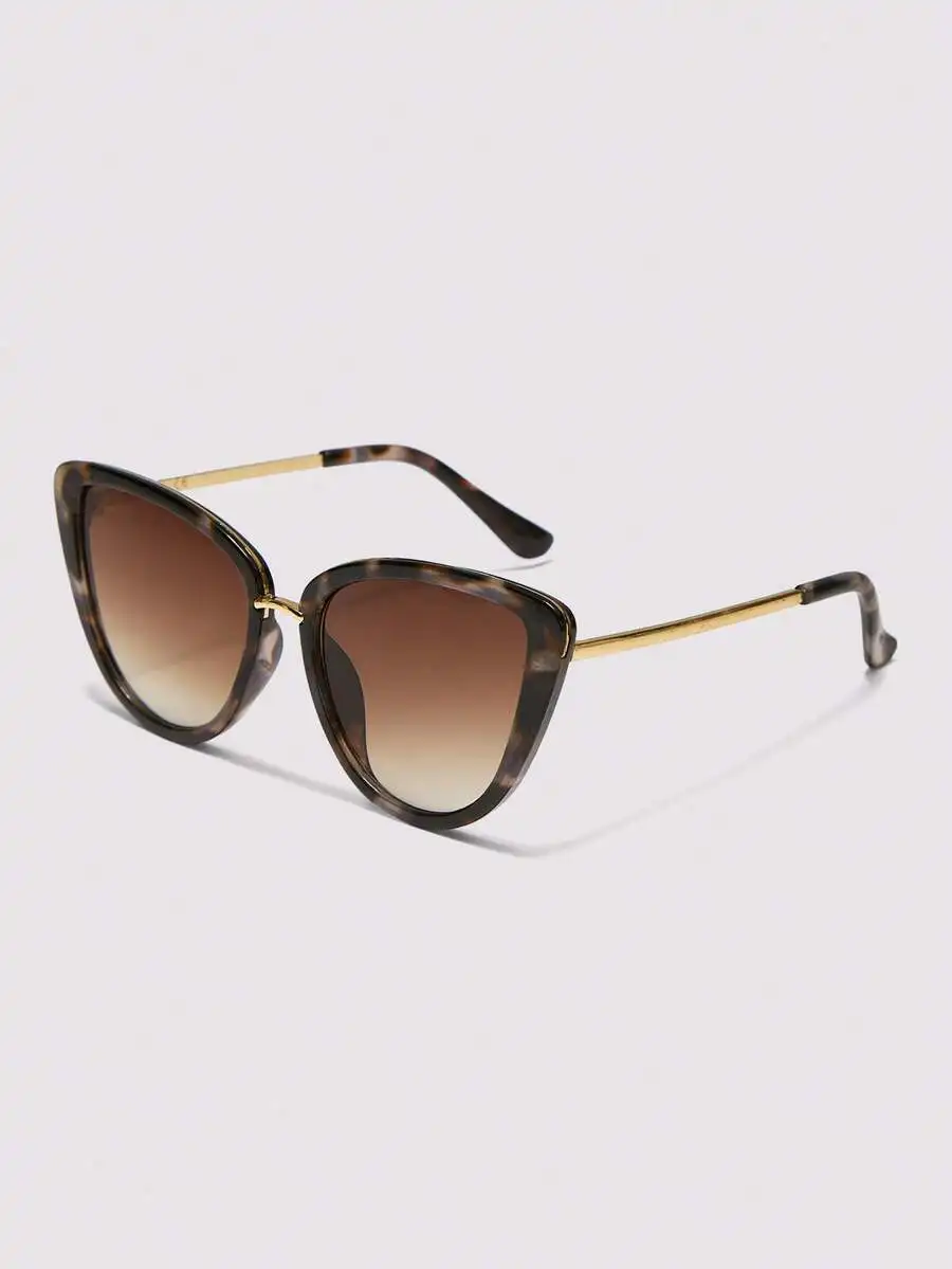 

Cat Eye Tinted Gradient Lens Fashion Sunglasses For Women Outdoor Beach Travel Party