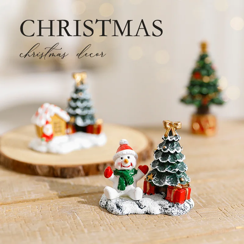 

Christmas Decorations Snowman Christmas Tree Elk Small House Miniature Landscape Ornaments Winter Village Scene Desktop Display