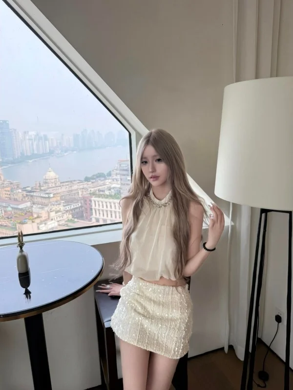 Summer Sparkling Diamond Embellished Off-Shoulder Neck Hanging Sexy Girl Design Sense Top And Skirt Two-Piece Set for Women