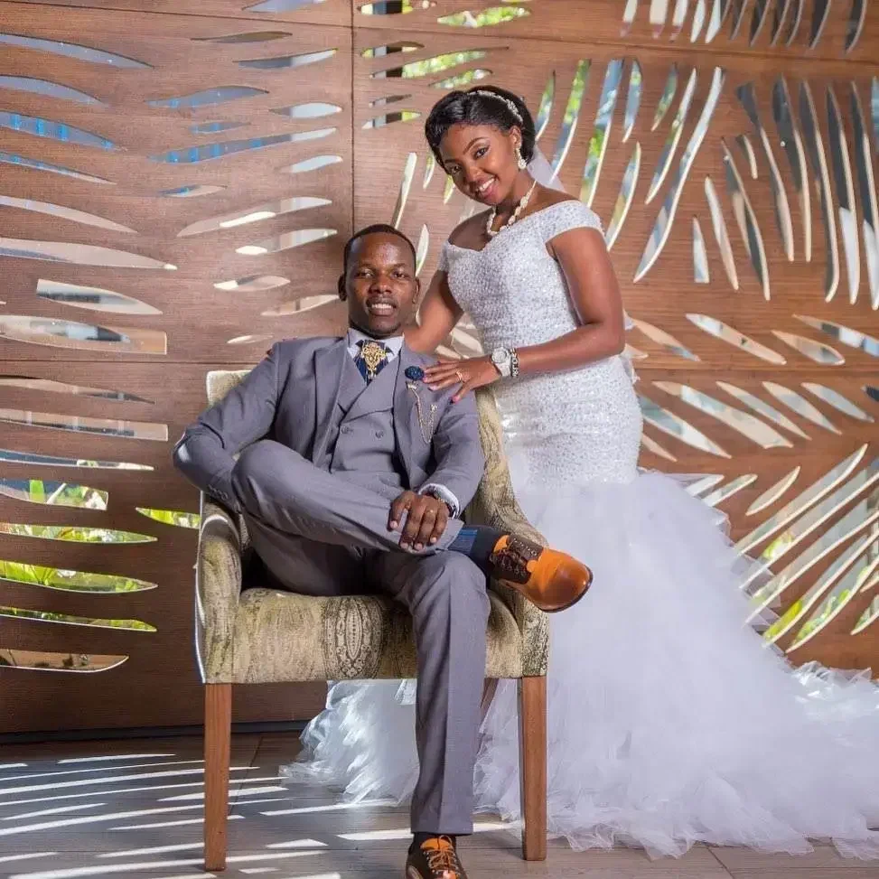 맞춤형 오프숄더 러플 프린세스 웨딩 머메이드 레이스 맞춤 제작 튤 브라이덜 드레스