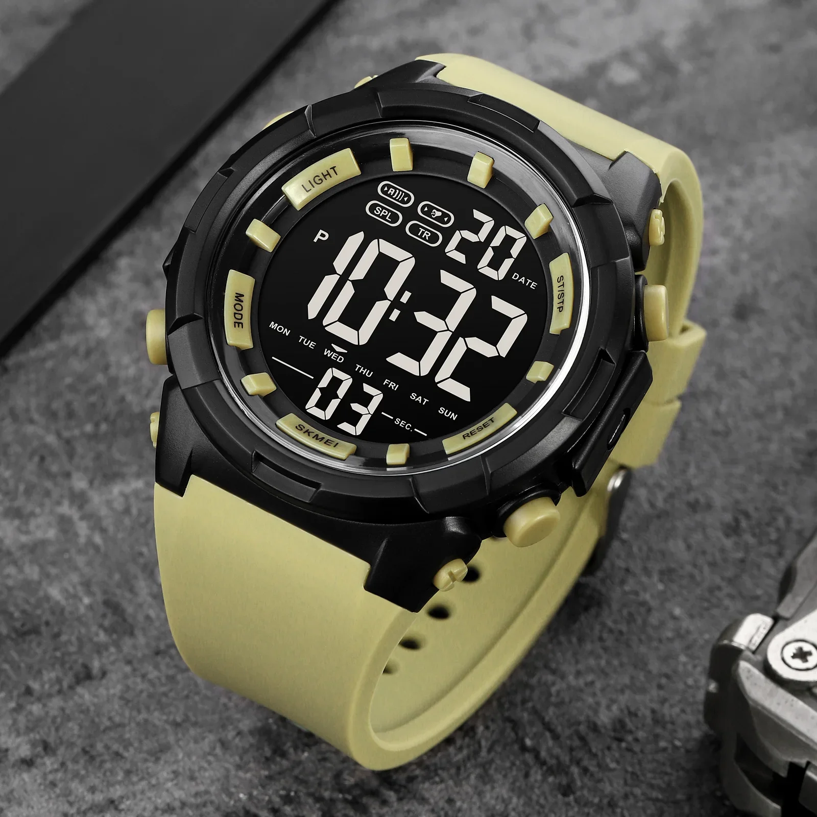 SKMEI 1845  Waterproof Digital Clock Fashion Military Men\'s Watches Relogio Masculino Sports Electronic Men Wristwatches