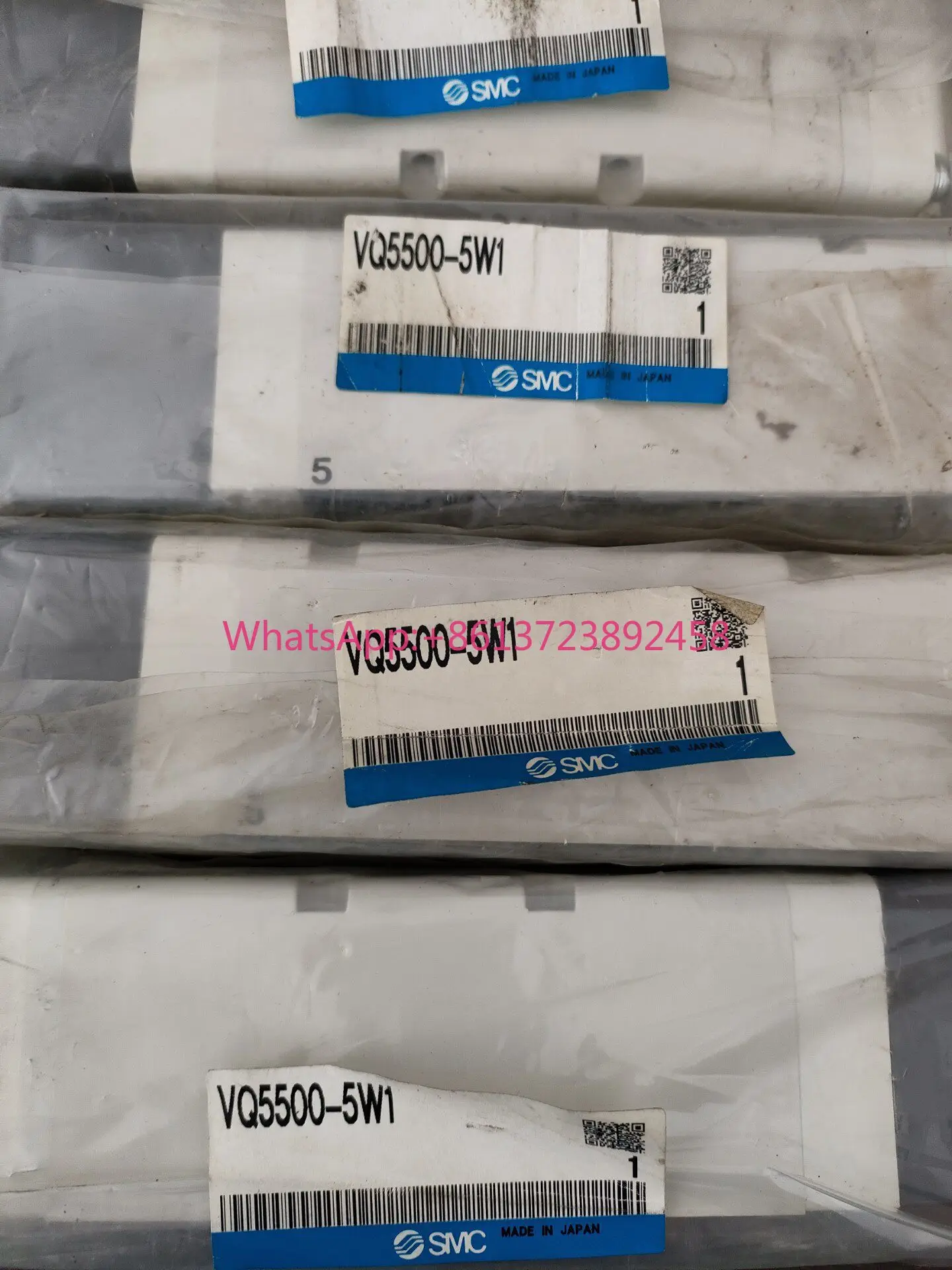 

Brand new original genuine smc solenoid valve VQ5500-5W1