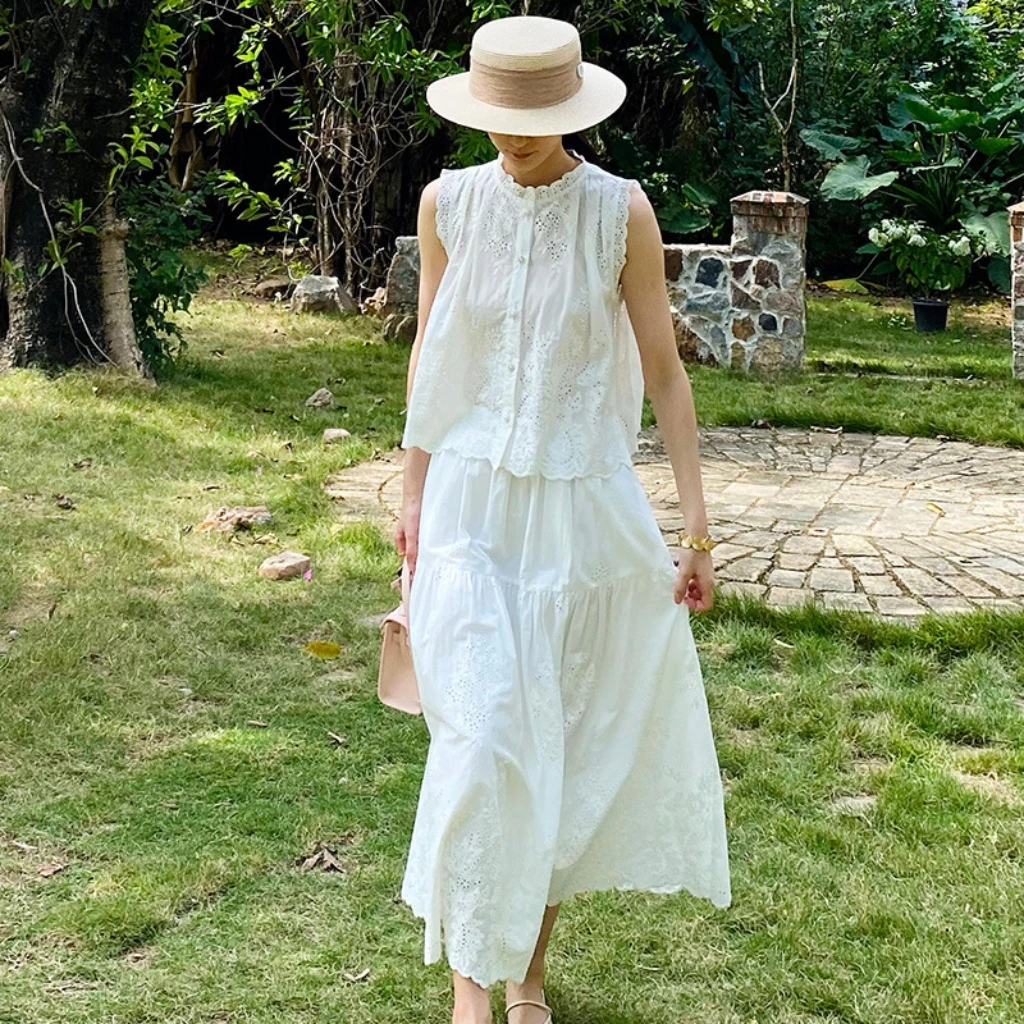 

Style Women's Suit Summer New Embroidered French Style Elegant Socialite Vest Top White Skirt Set