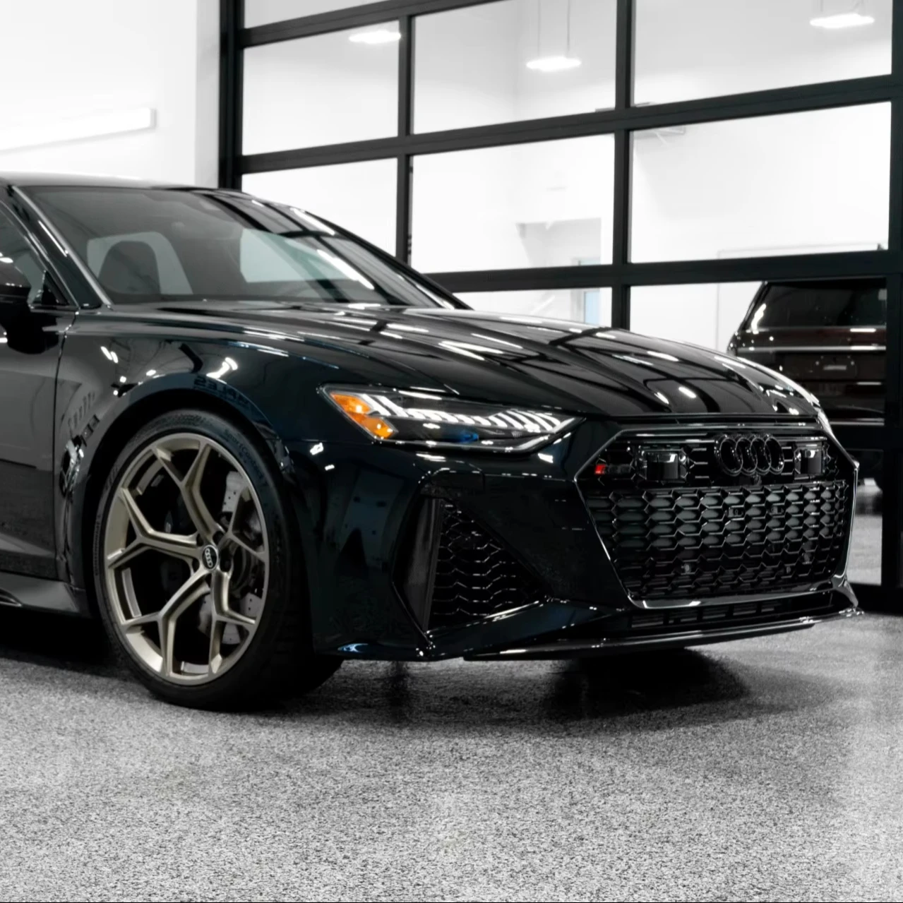 Trendiges 2024 RS 6 Avant 4.2 AWD gebrauchtes Auto