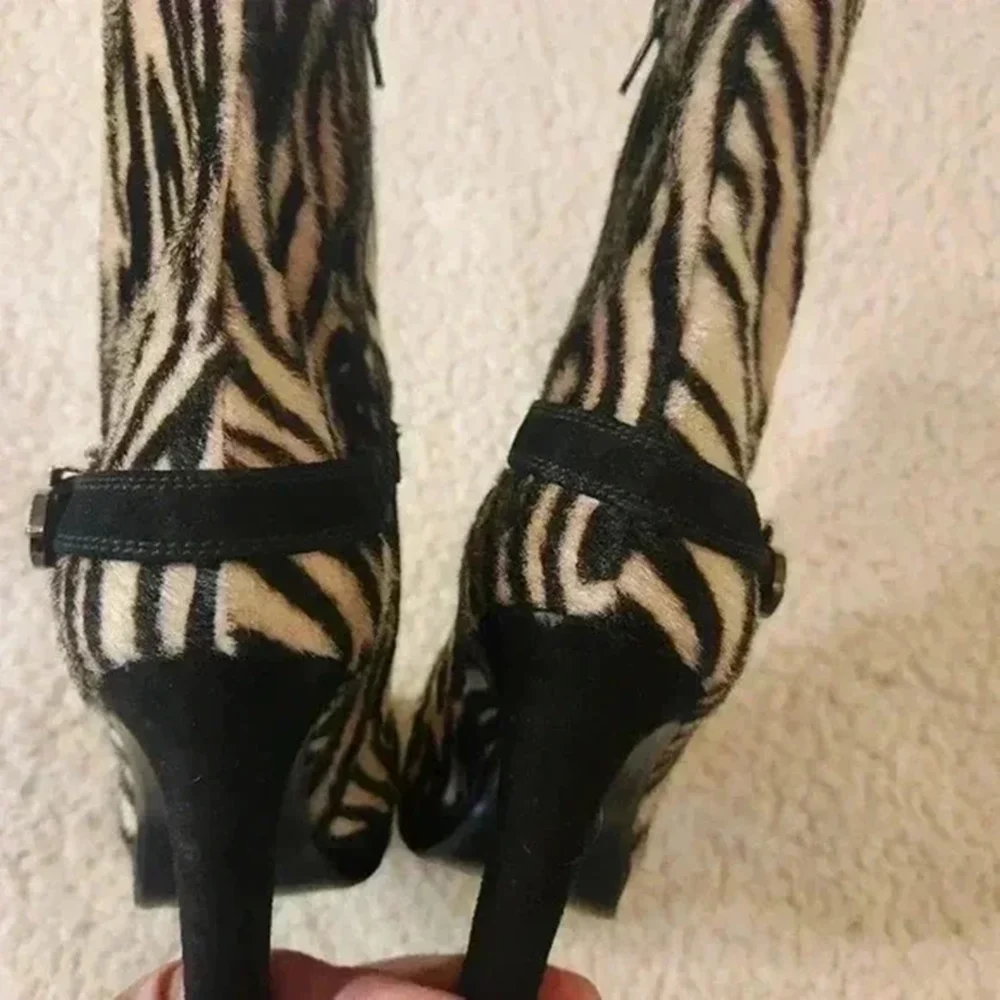 Zebra-Print Faux Fur Slim Stil - Street Fashion Look 评论和价格