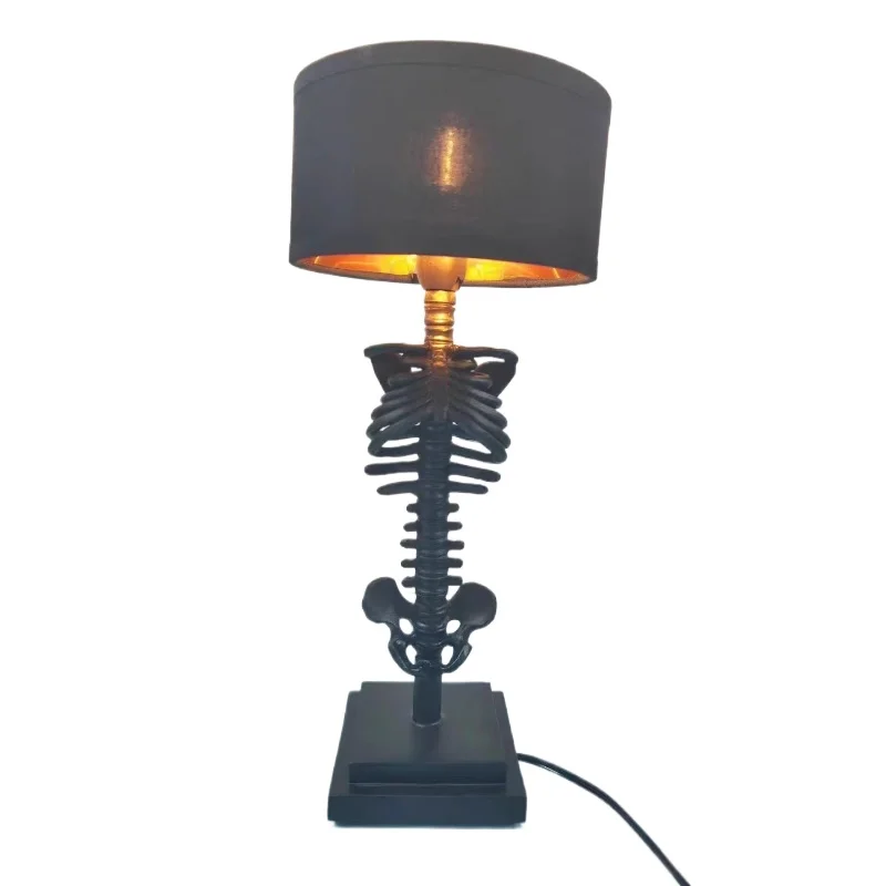 

Y Skull desk lamp Gothic home classic decorative lamp, desktop bedroom desk lamp