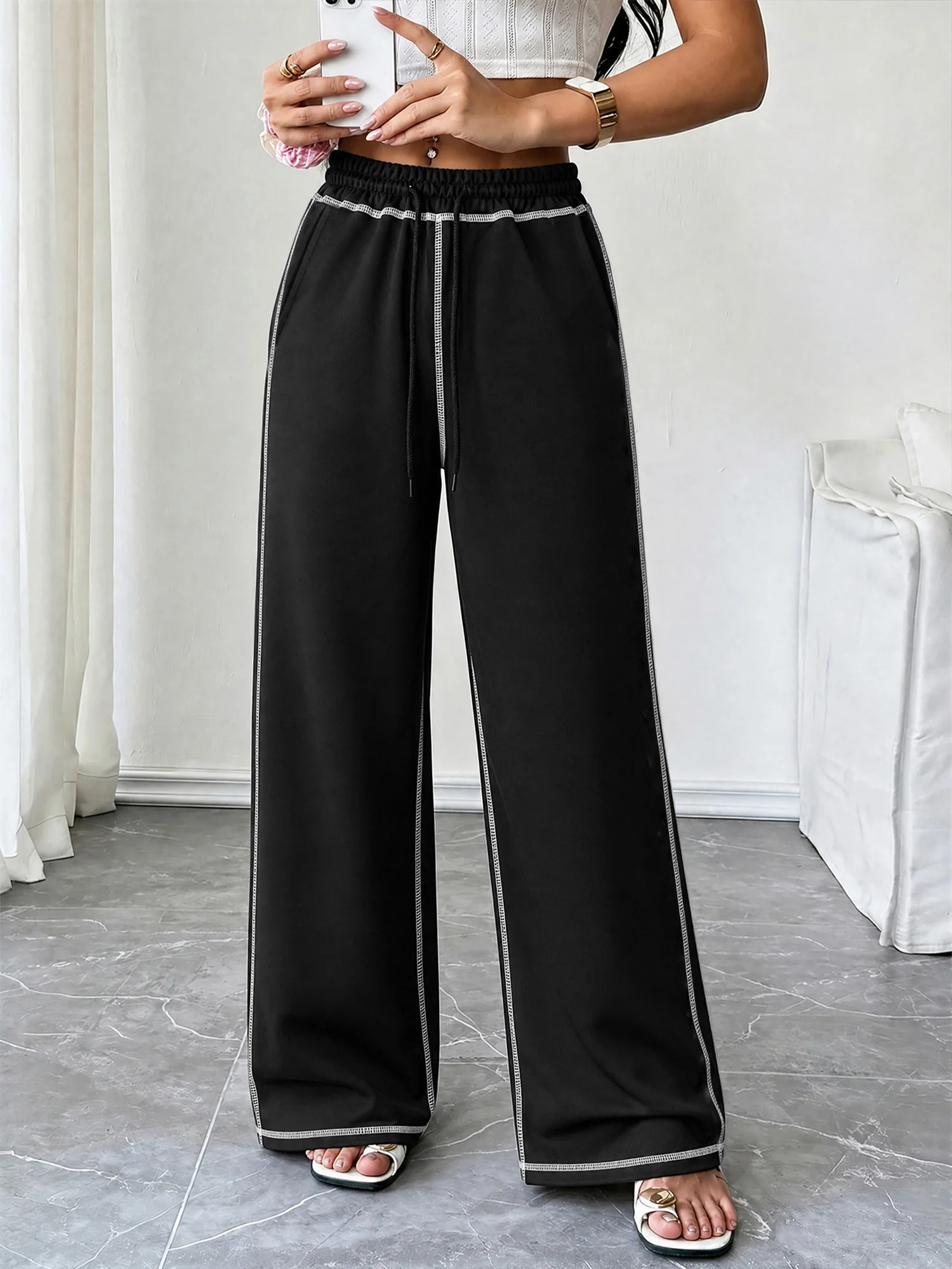 Ladies Loose Fit Wide Leg Jogging Pants Contrast Seam Decor Solid Color Elastic Waist Daily Wear Sweatpants