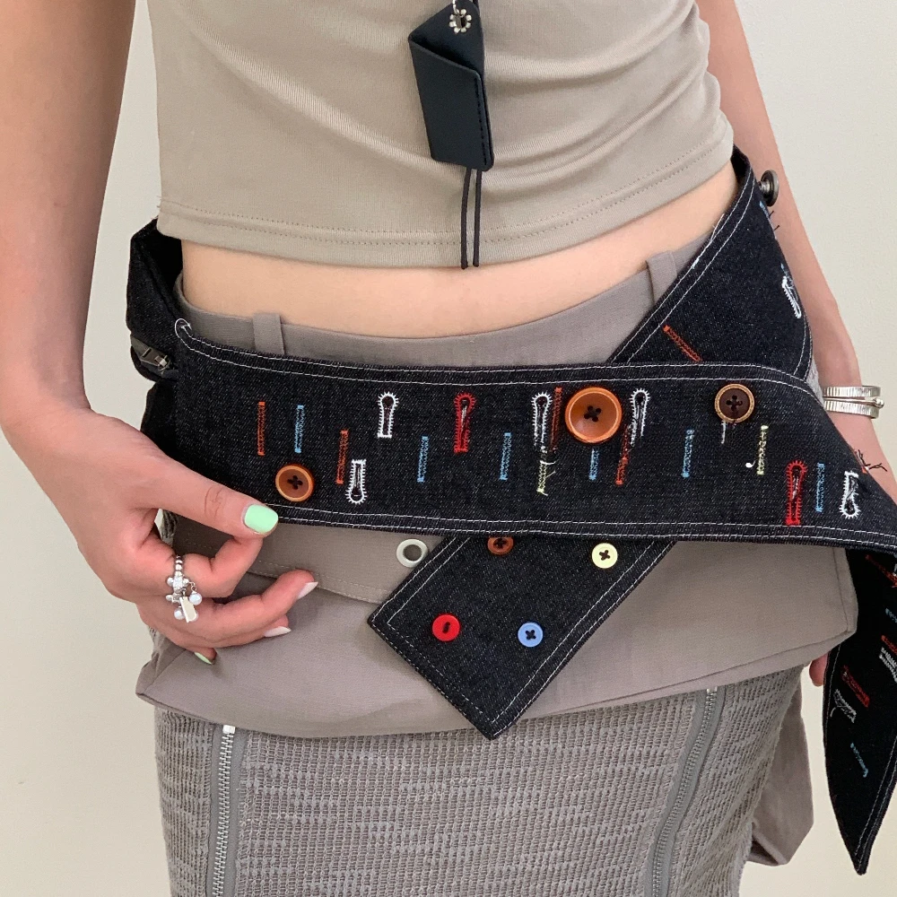 Niche Stylish Button Print Embroidery Wide Belt Y2K Fun Versatile Denim Waist Bag Multi Functional Unisex Chest Bag Belt