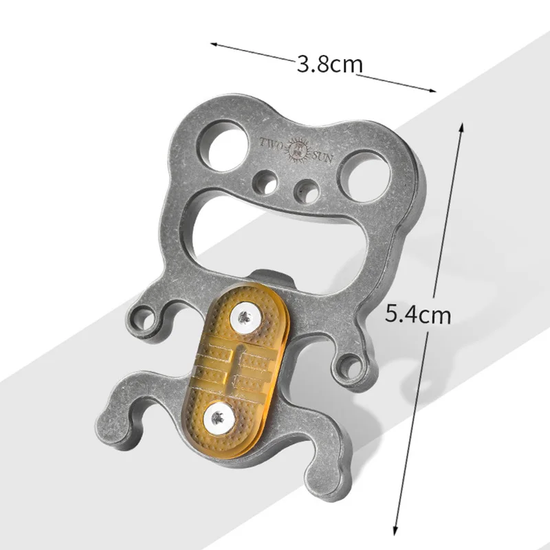 Multifunctional titanium alloy EDC tool bottle opener can be hung with keychain, compact and portable pendant decoration