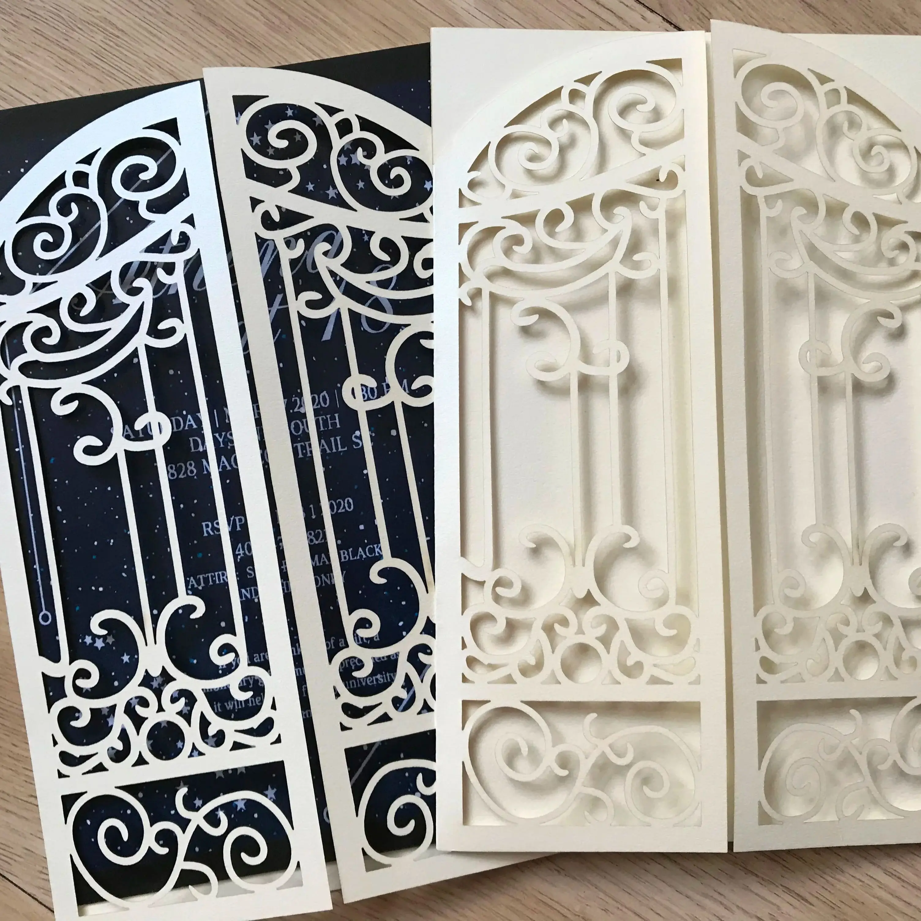 

Custom 10pcs Pearl Paper Cream Laser Cut Wedding Invitation,Gate Wedding Invite,Birthday Invitation Cover for Party Decoration