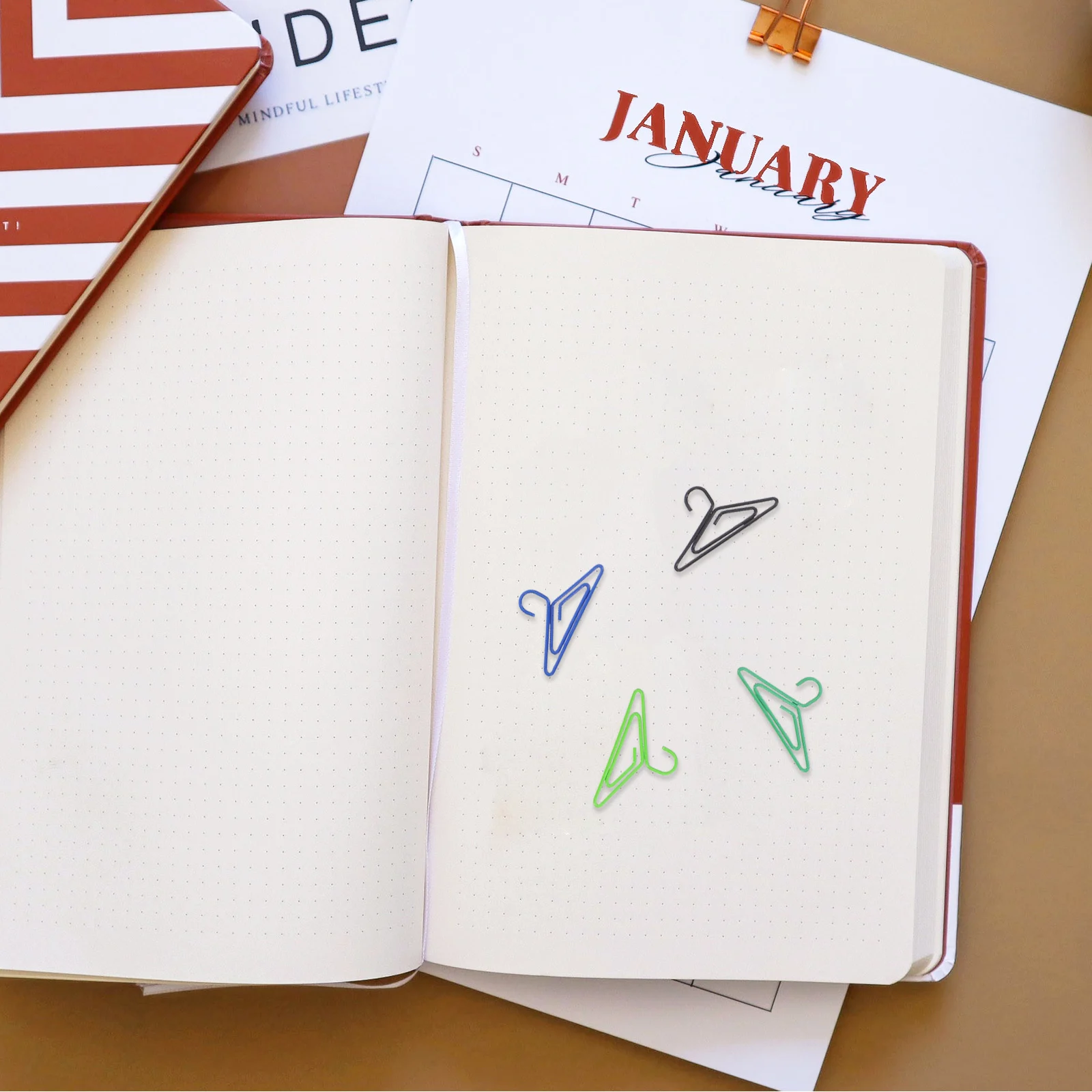 

100 Pcs Clothes Hanger Paper Clip Cute Binder Clips Hangers Mini Coloured Decorative Metal Creative Colored Office