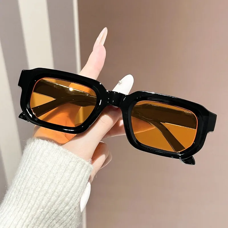 New Hot Selling Square Small Frame Retro Fashion Sunglasses For Both Casual Sun Protection Glasses UV400 Men Women
