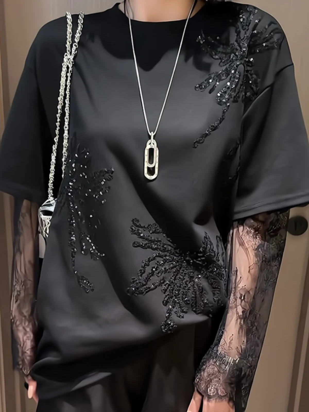 

Korean Sle Lace Sequin ort Sve T-irt Women's Loose plus Size Top Fake Two-Piece Summer Faion Casual Inner Wear