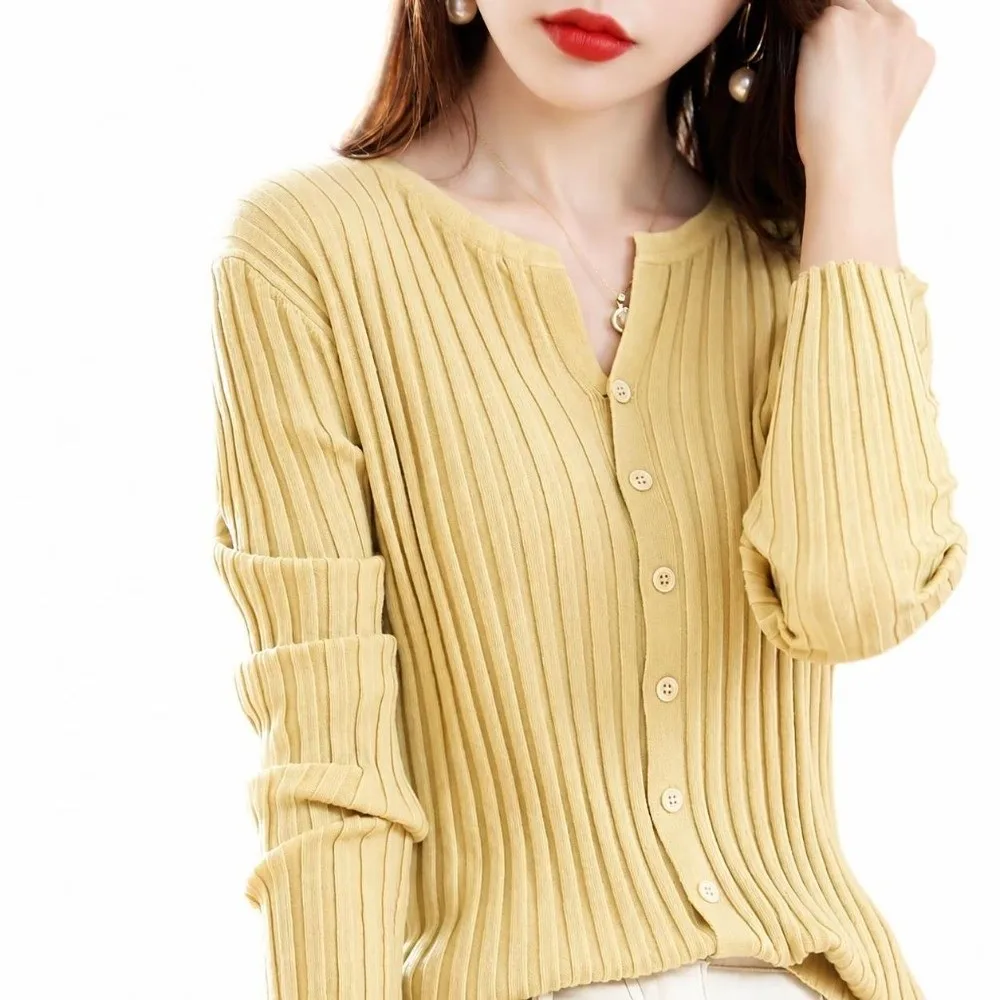 Chic Solid Color Knit Cardigan V-Neck Slim-Fit Design Women Cardigan Long-Sleeved Knit Jacket