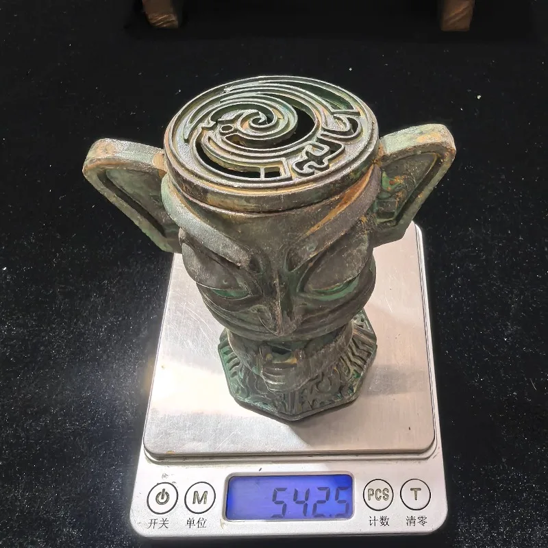 Retro Patina Sanxingdui Human Mask Figurine Ancient Chinese Shu Culture Replica Statue Tabletop Decoration Collectible Craft