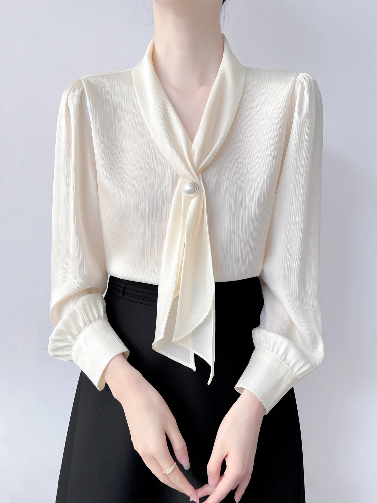 

Korean Style Long Sleeve Silk Shirt Women's Commute Workwear Professional Elegant Youthful Polyester Fiber Gown
