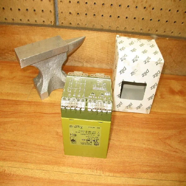 

Pnoz13s/1o *new* 475640 Реле безопасности Совершенно новое оригинальное точечное Plc