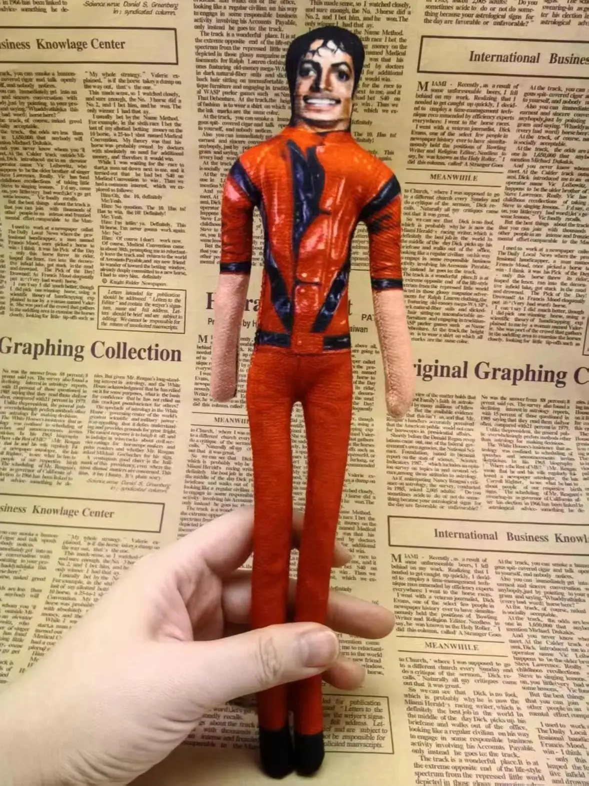Vintage MJ Michael Jackson Cosplay Prop Doll Bendable Wire Frame Adjustable Posture Plush Figure Home Decor Fans Collection Gift image 6