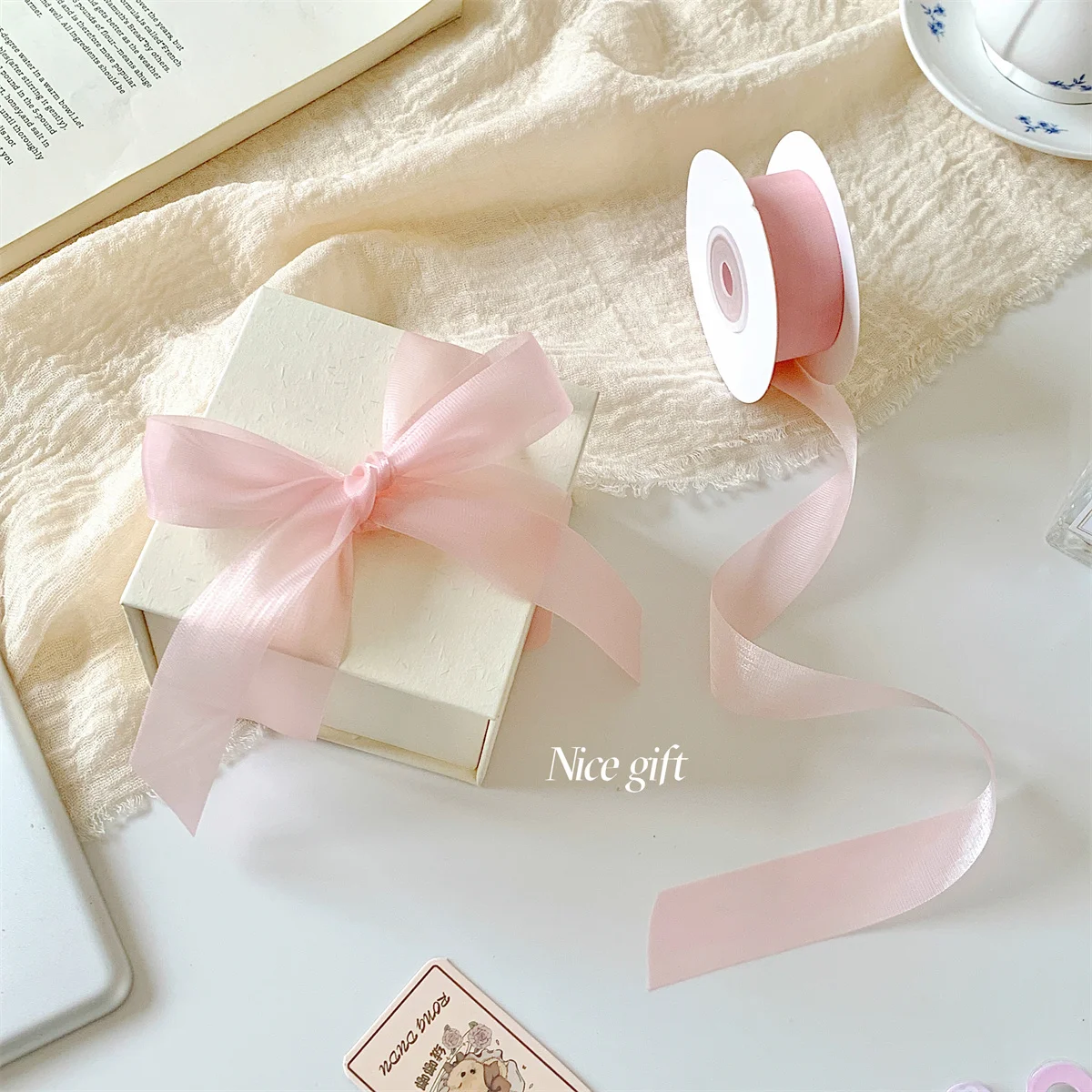 

1 шт. лента из натурального шелка, полупрозрачная шифоновая атласная лента с глянцевой отделкой — идеально подходит для подарочной упаковки бантов и волос своими руками.