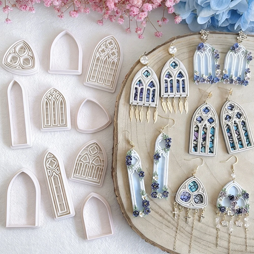 2PCS Vintage Gothic Window Polymer Clay Cutters Hollowed Tracery Frame Pottery Clay Molds Earrings Jewelry Dangle Pendant Tools