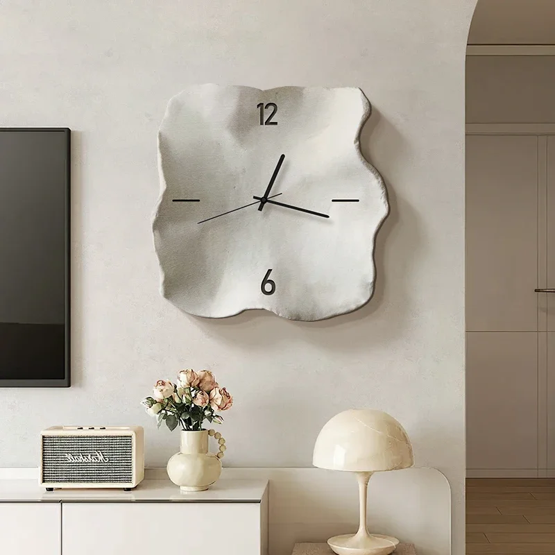 Modern Minimalist Living Room Wall Clock Niche Art Creative Clock Antique Wrinkled Silent Restaurant Background Wall Clock