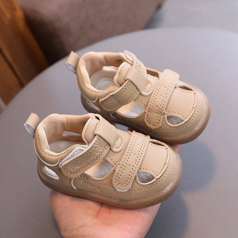 New retro leather shoes 2024 summer baby shoes girls' baby shoes with closed toe breathable walking shoes hollow sandals men