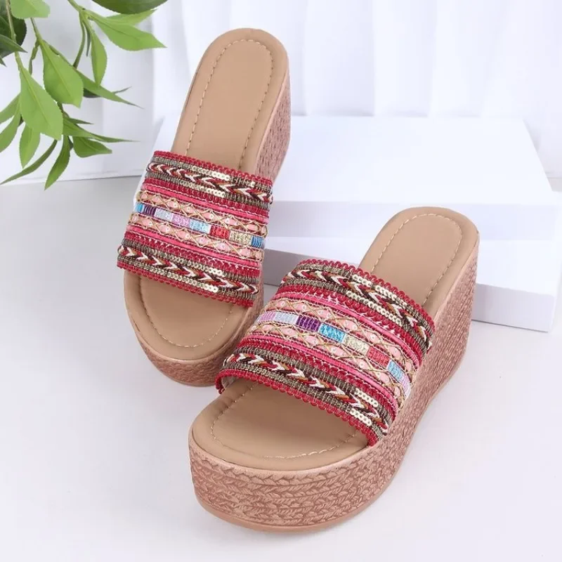 Women's Platform Slippers 2024 New Summer Fashion All-match Beach Wedge Sandals Woven Straw Insole Retro Women's Shoes