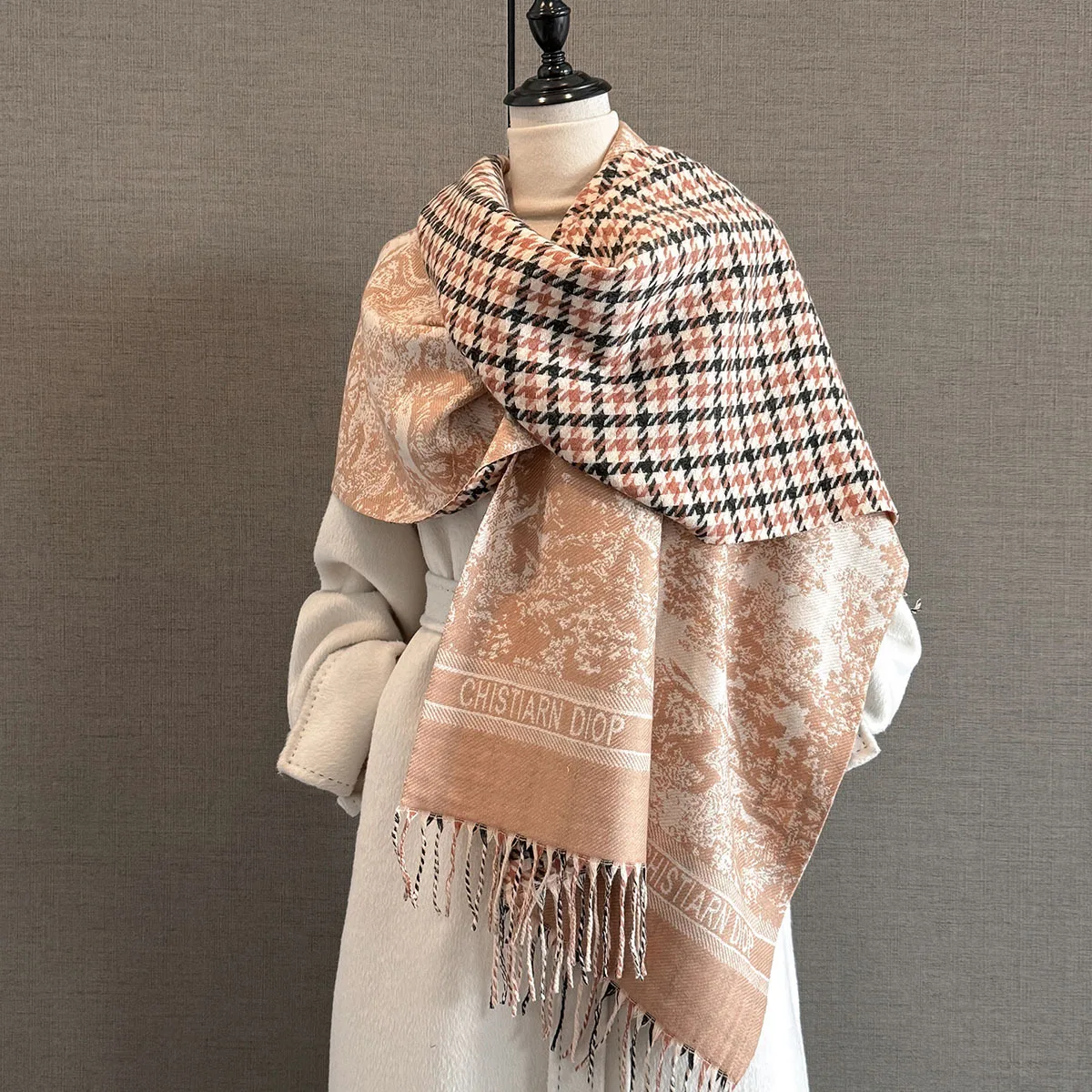 2025 الخريف الشتاء الرجعية تقليد شال كشمير موضة امرأة على الوجهين مطابقة الباشمينا سميكة الدافئة وشاح يندبروف بطانية