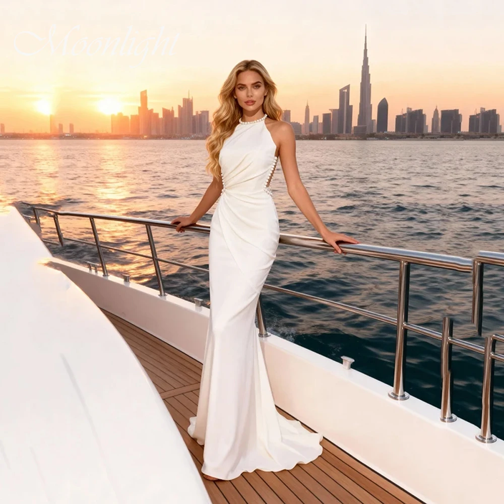 

Elegant Pearls Pleat Halter Mermaid Robe De Mariée 2026 Women Sleeveless Open Back Bridal Gown Vestidos De Novia Customized