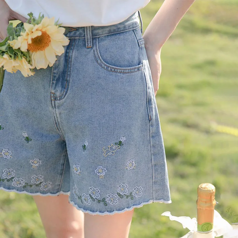 

Blue Embroidery Denim Shorts For Women Summer High Waist Loose Straight Half Pants Chic Female Short Pants