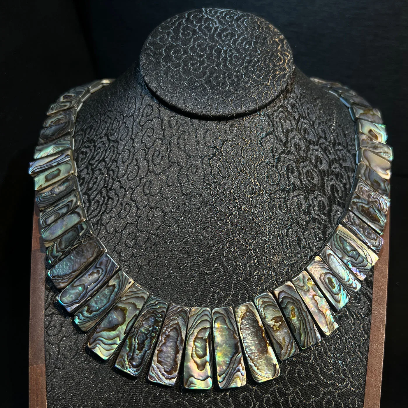 Abalone Necklace white black sea shell oblong for Women evening party dresses Accessories