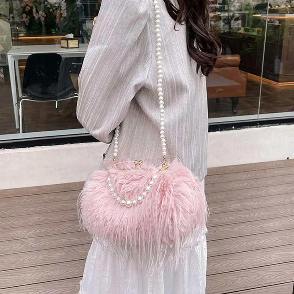 Pearl Chain Faux Fur Handbag Trendy Long Tassel Plush Shoulder Bag Fashion Female Furry Large Capacity Tote Handbag