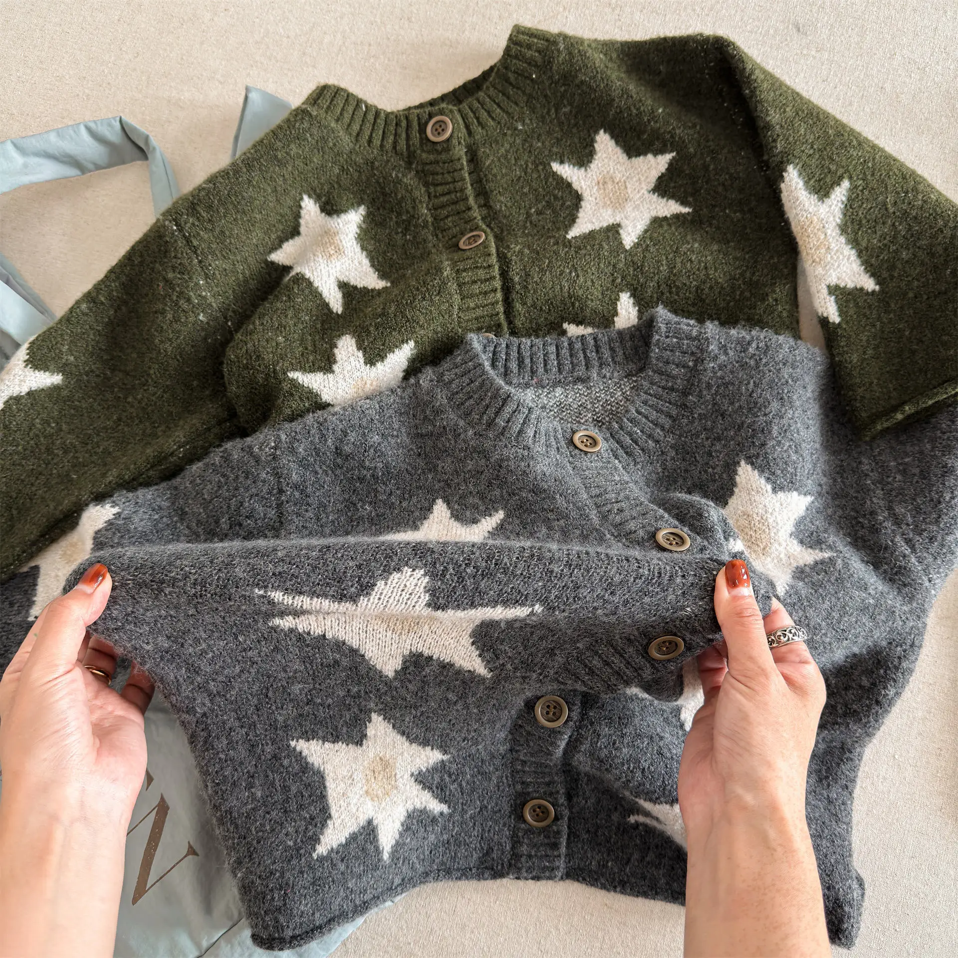 2026 New Winter Children Knitted Sweaters Korean Style Printed Coats Unisex Kids Casual Cardigan Sweater  1-8Years