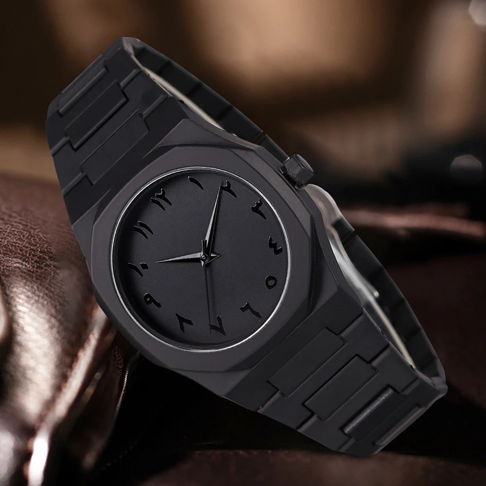 مجموعة ساعات رجالية مكونة من 5 قطع من البلاستيك، مجموعة أساور ساعة كوارتز بسيطة مخصصة لمطابقة الملابس اليومية