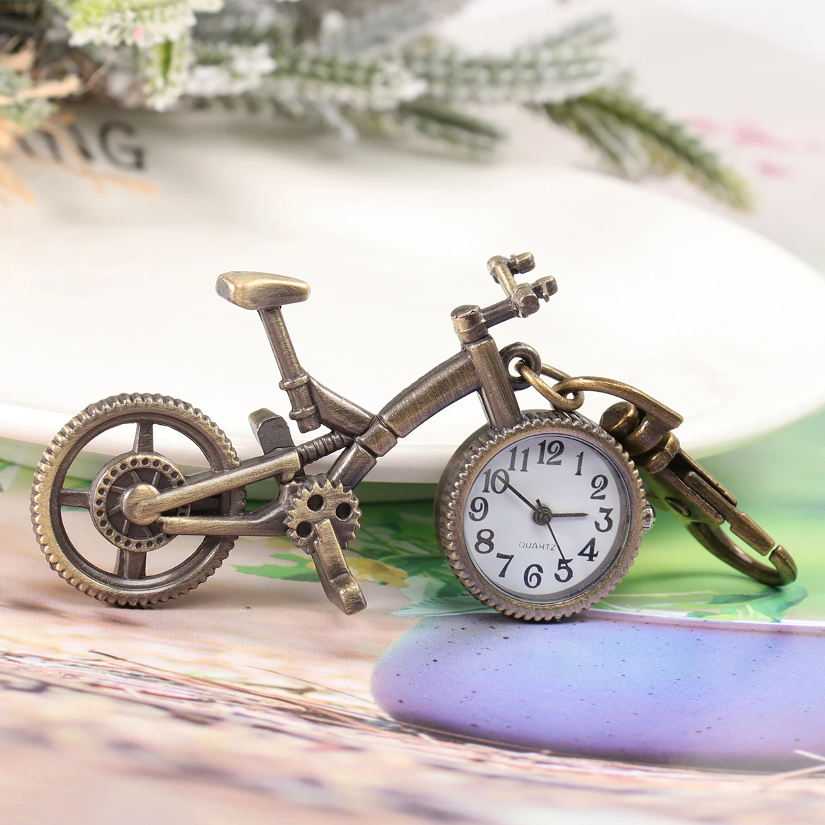 

Retro Bicycle Keychain Craft Pocket Watch Decorative Hanging Bycicle Shaped Clock