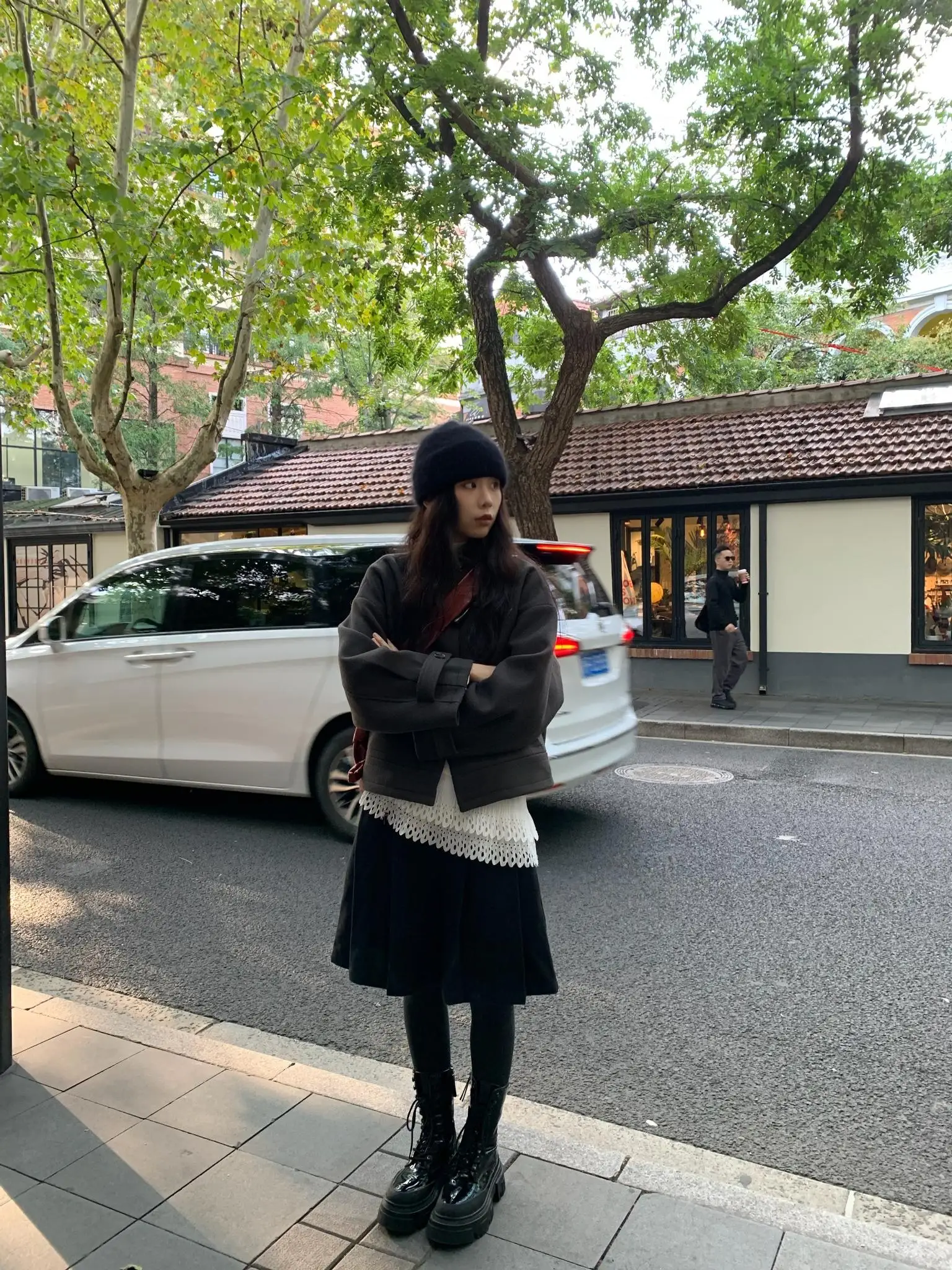 

Женское шерстяное пальто Jinputi: утепленное, осенне-зимнее, уличный стиль, свободный крой, длинный рукав, на одной пуговице, однотонное, верхняя одежда