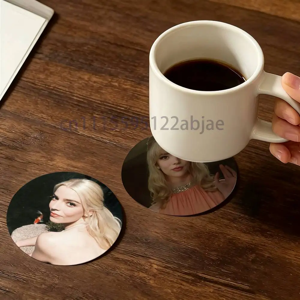 A-Anya Taylor-J-Joy Round Wooden Coaster Decorative Coffee Cup for Use in Coffee Shops Bars