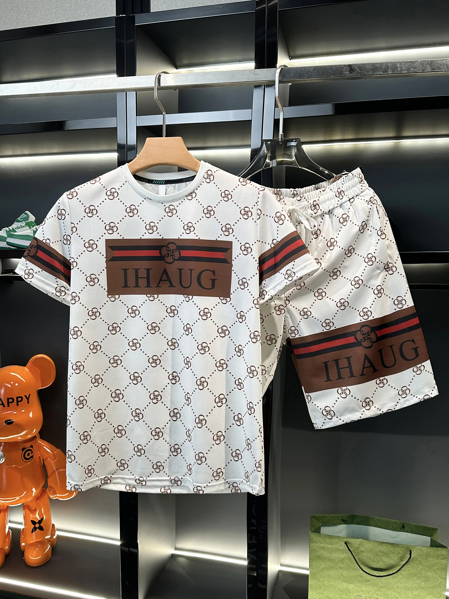 2025年新作-アイスシルク-ルーズカジュアル-メンズ-半袖tシャツ-ショートパンツ-セットアップ-おしゃれ-夏用-ツーピーススーツ-ポリエステル-ユースウェア