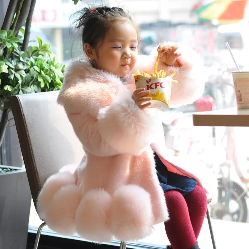 

Winter Kids Faux Fur Coat Girls Hooded Warm Outerwear Children's Snowsuit Elegant Teenage Girls Fur Clothes Thick Warm TZ655